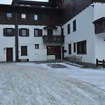 Casa Alpina Place *